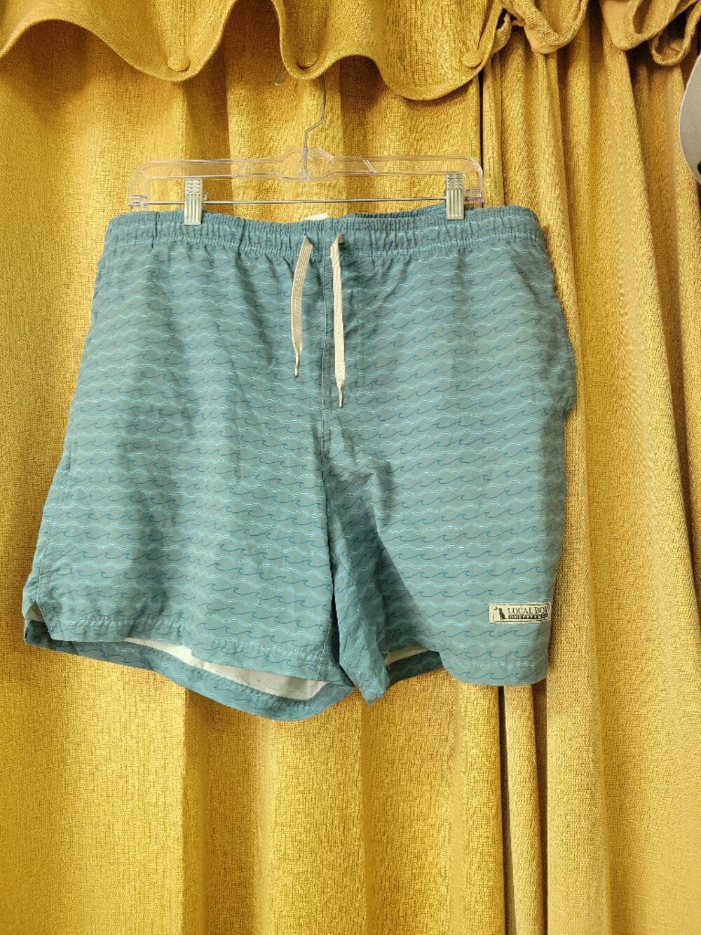 Mens Xl Local Boy Outfitters Swim trunks(Liner has been cut out